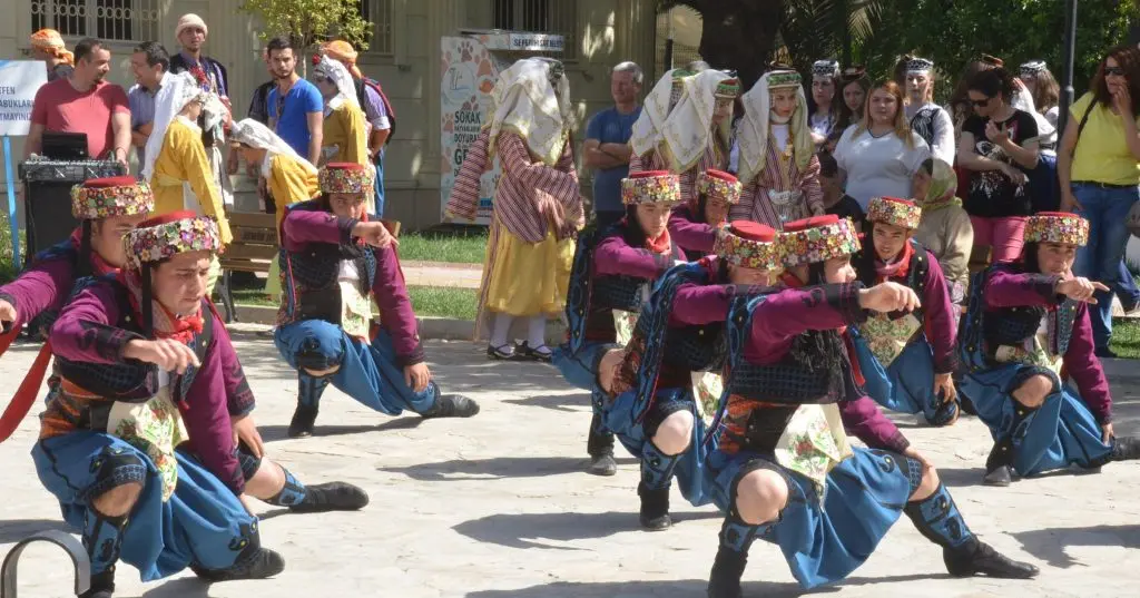 50 Misafir Çocuk 23 Nisan İçin Seferihisar’da