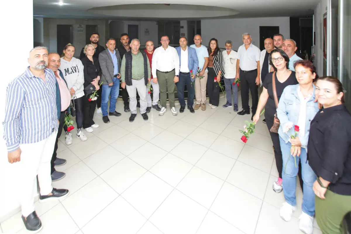 AK Parti Seferihisar Cumhuriyetin 2. yüzyılına yeni yönetim ile girdi