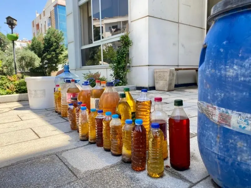 Atık yağlar toplandı, milyarlarca litre su kirlenmekten kurtarıldı