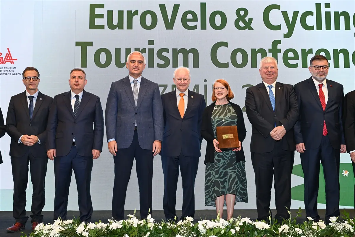 Bakan Ersoy EuroVelo rotalarını açıkladı.