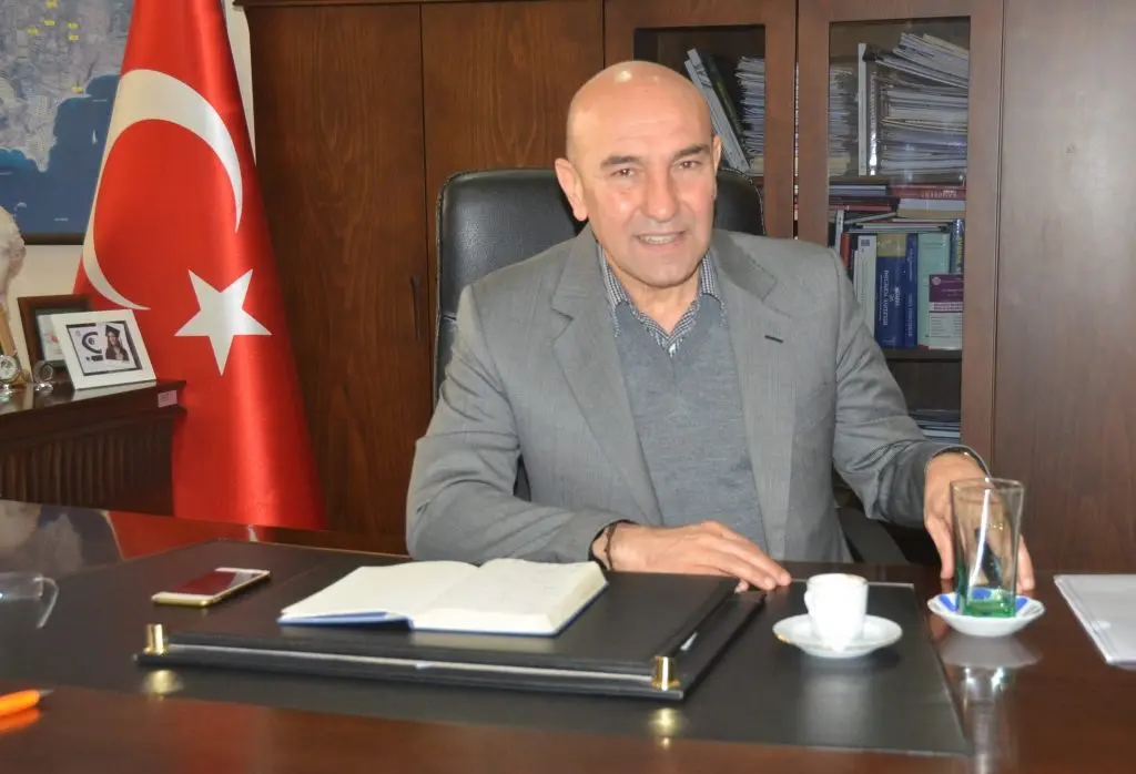Başkan Soyer, ‘Yeni yıldan en çok barış diliyoruz’ dedi..