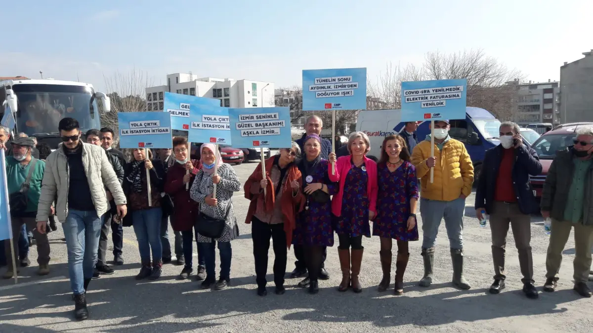 Buca’daki coşkuya Seferihisar’dan yoğun katılım