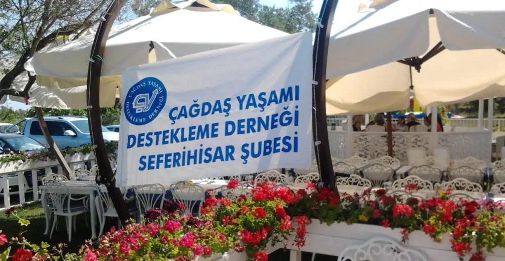 Çağdaş Yaşamı Destekleme Derneği  bursiyer sayısını artırıyor