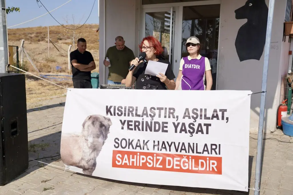 Hayvanseverler yasaya karşı ayaklandı