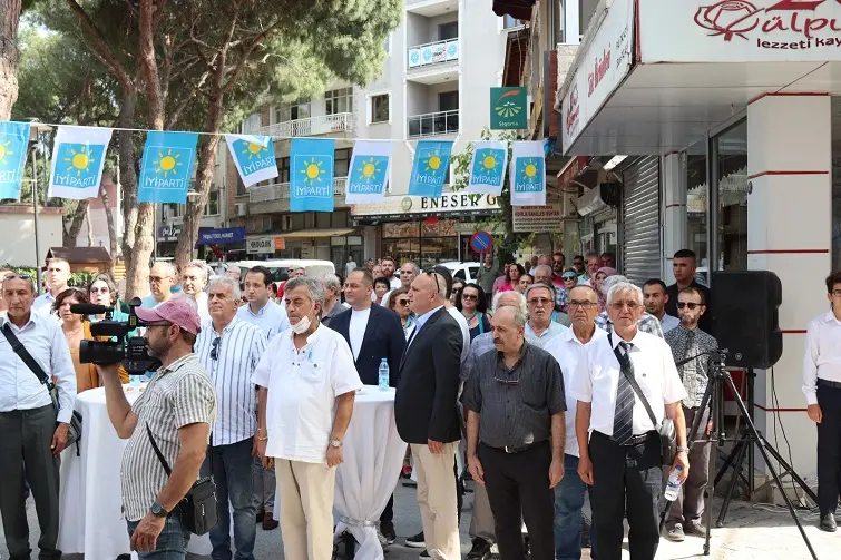 İYİ Parti Seferihisar İlçe Başkanlığı açıldı