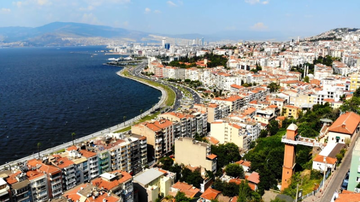 İZMİR’DE OLMANIN KEYFİ