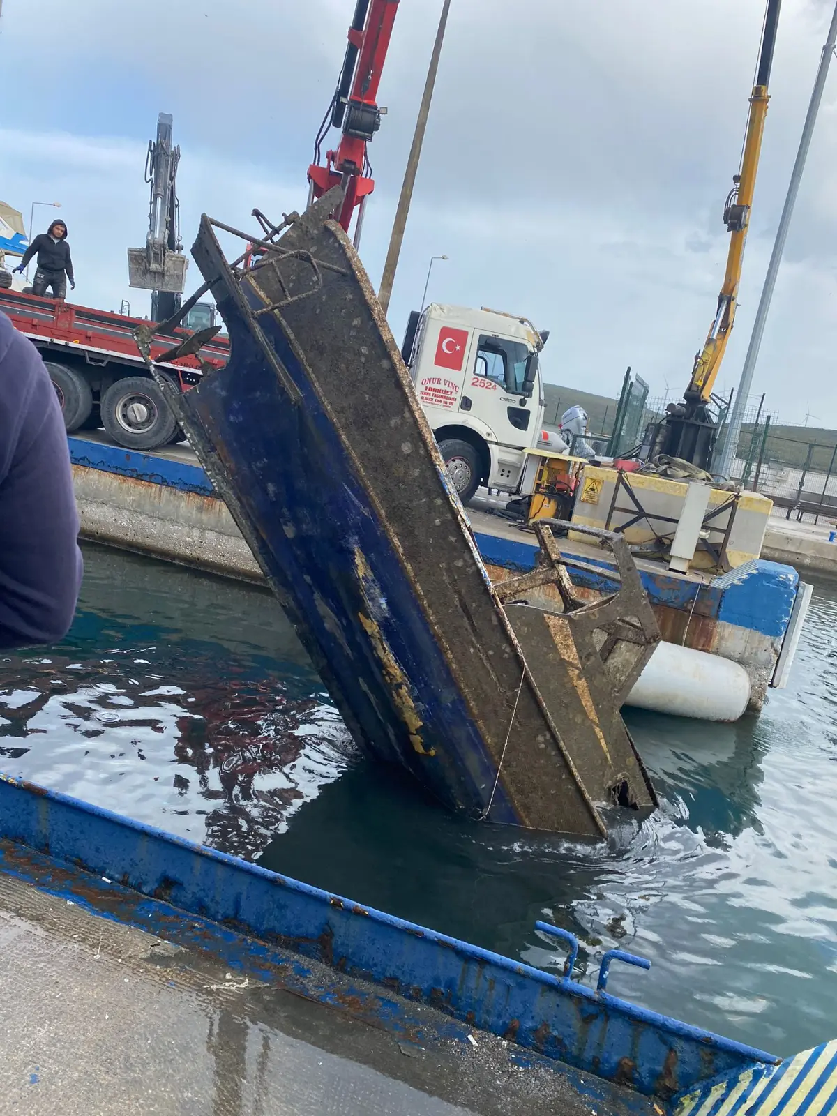 Kaybolan tekne 1 yıl sonra sahibine kavuştu