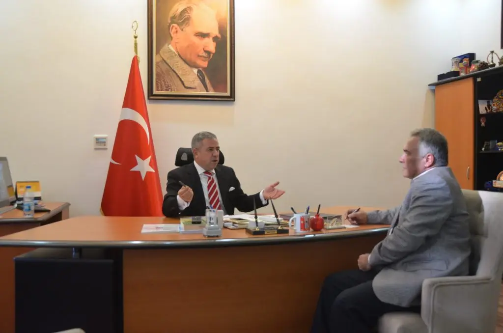 Kaymakam Çelik, teröristlerin yakalanması için vatandaşlardan destek istedi