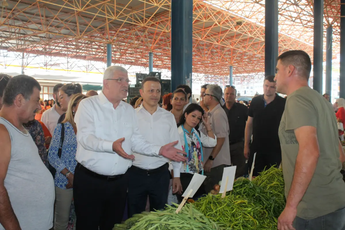 Müsavat Dervişoğlu’ndan Seferihisar ziyareti