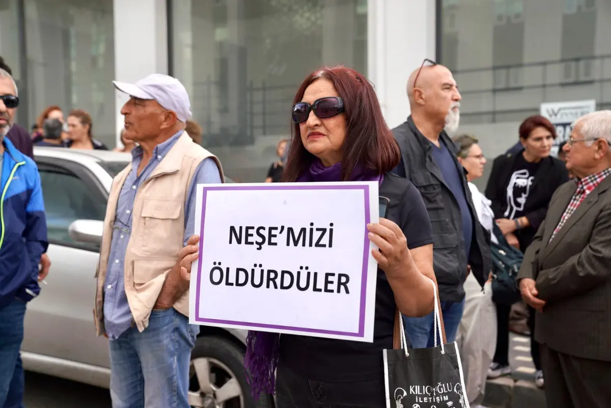 Neşe’nin ailesi adliyeye yürüdü