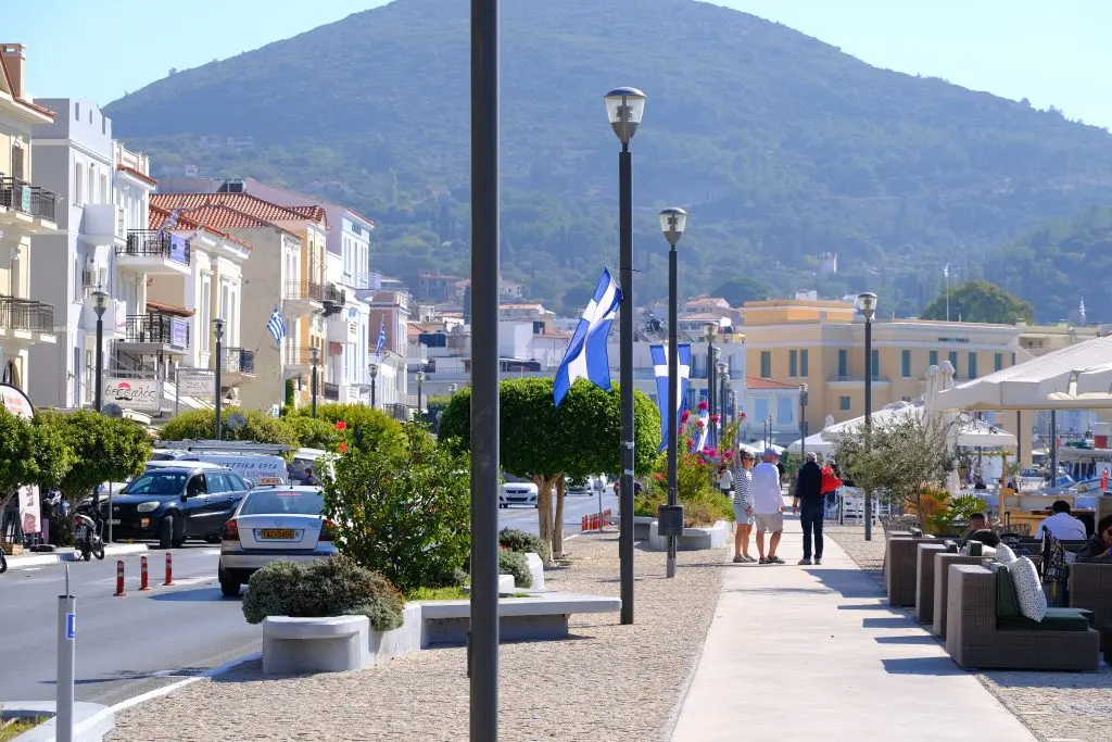 Samos’un Kalbinde İki Gün: Vathi Sokakları, Tarih, Deniz ve Lezzet