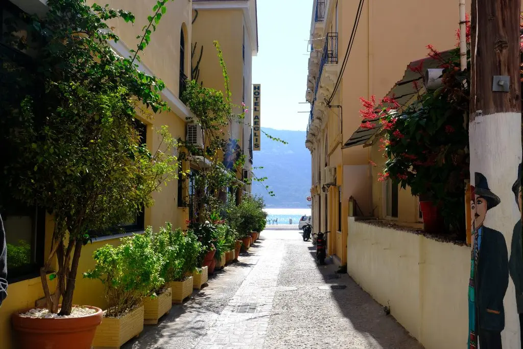 Samos’un Kalbinde İki Gün: Vathi Sokakları, Tarih, Deniz ve Lezzet