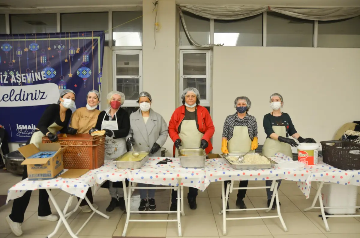 Seferihisar Belediyesi Ramazan boyunca iftar çadırı kuruyor