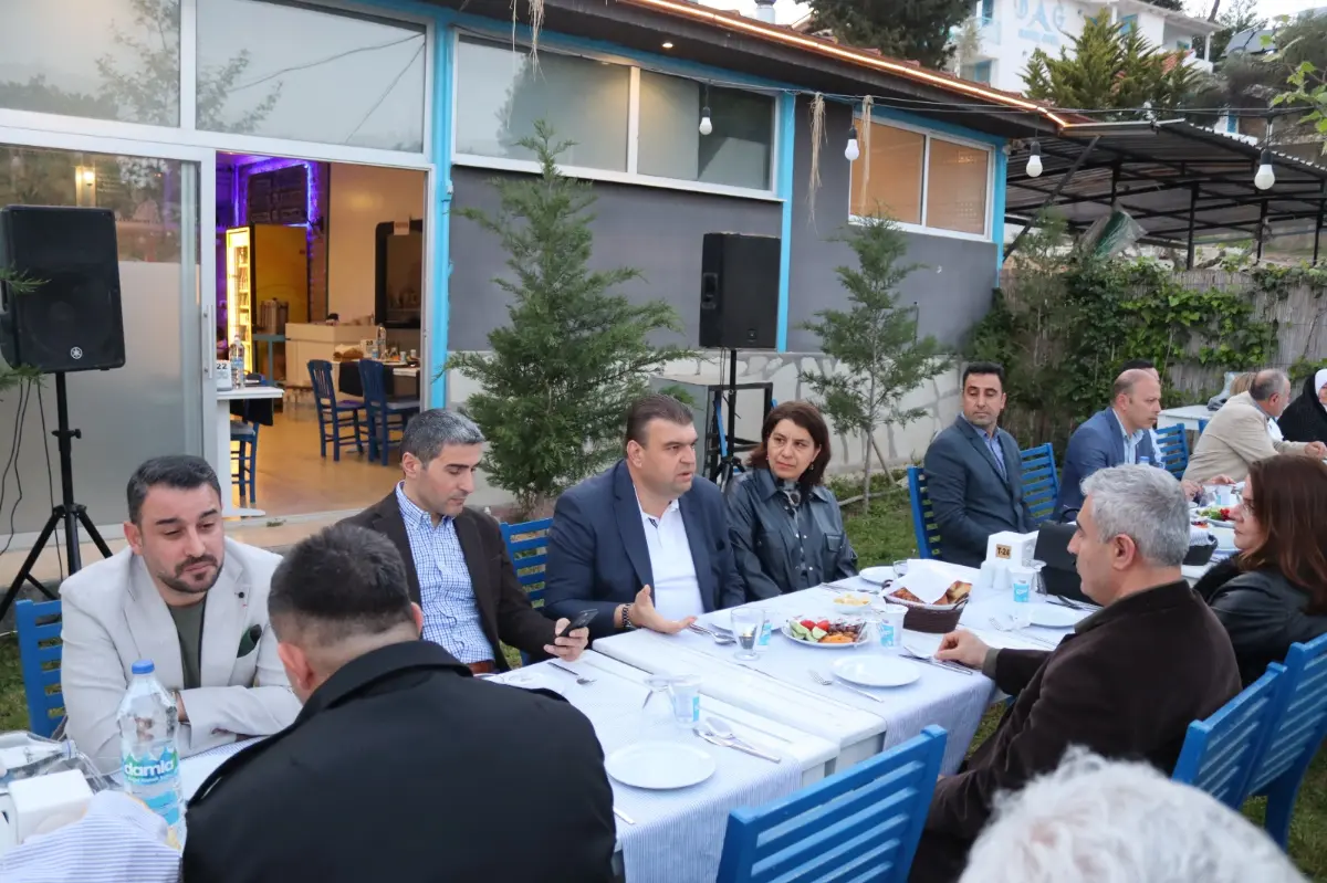 Seferihisar protokolü iftarda buluştu