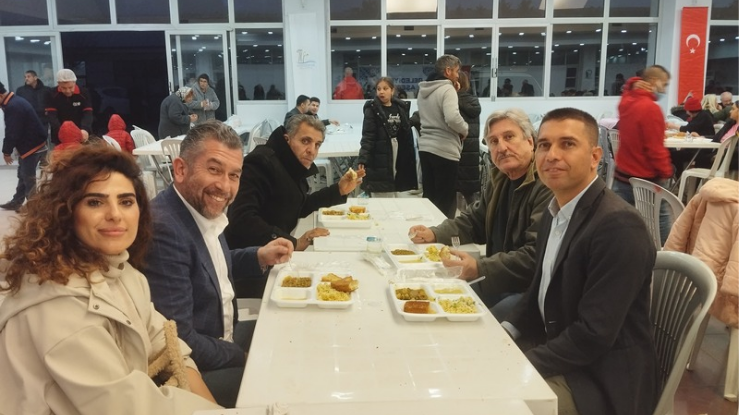 Seferihisar’da dayanışma iftarları devam ediyor