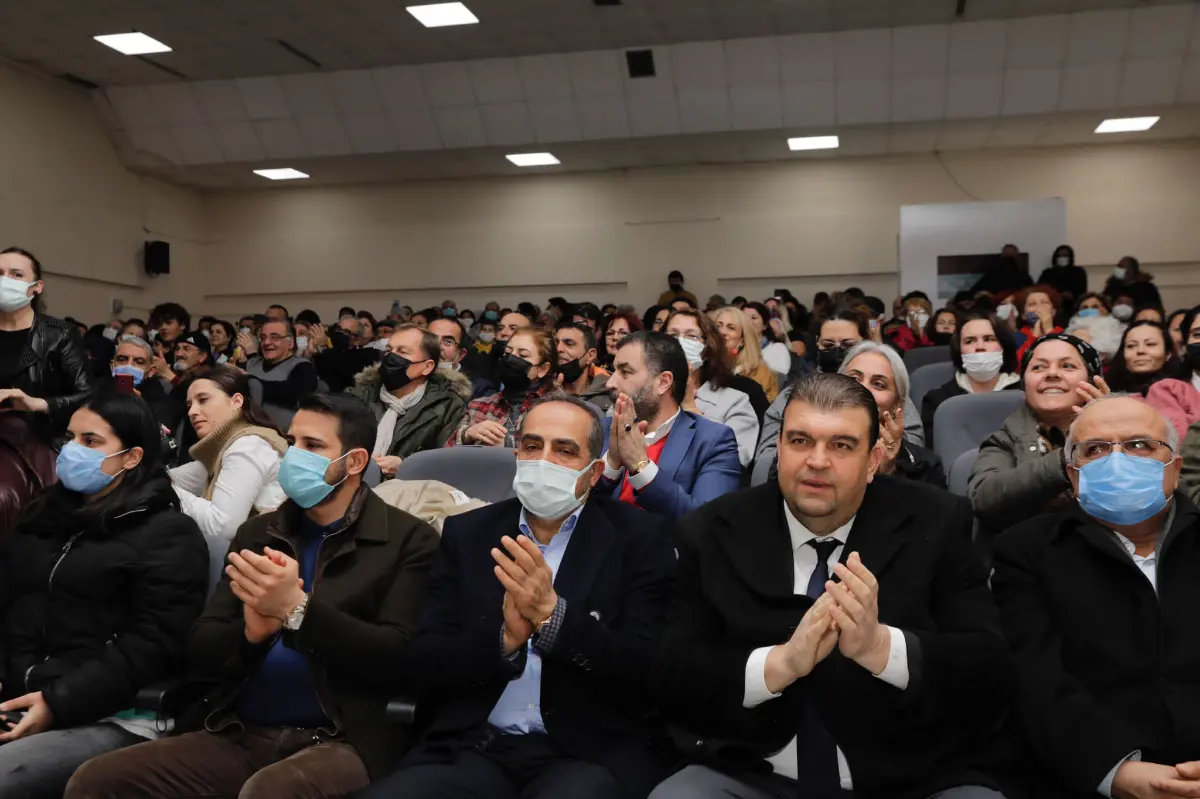 Seferihisar’da halk müziği tutkunları bir araya geldi