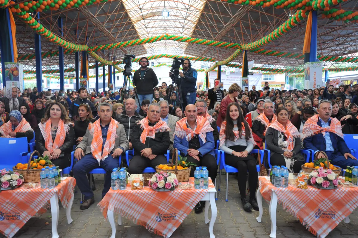 Seferihisar’da Turuncu Bayram Coşkusu