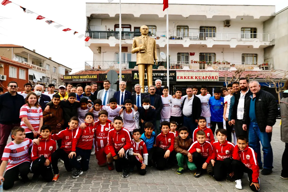 Seferihisar’da Ürkmez Spor Kulübü açıldı