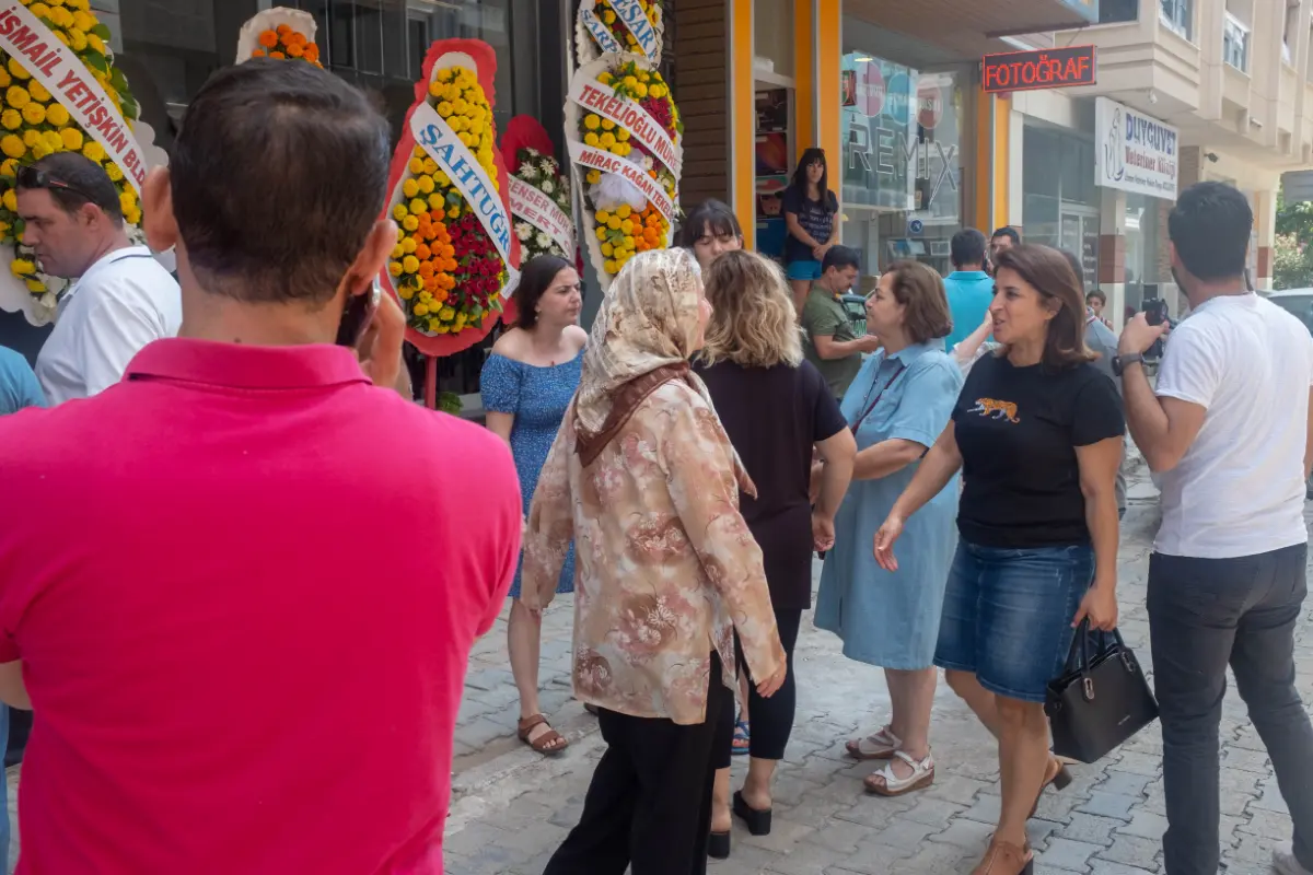 Seferihisar’ın en modern mimarlık ofisi açıldı