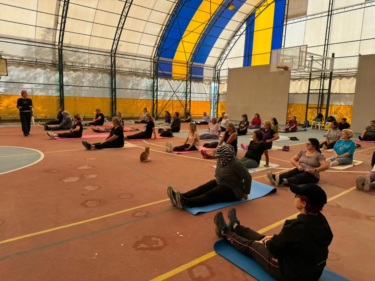 Seferihisarlı kadınlara "klinik pilates” desteği