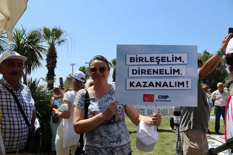 Sığacık Marina için yapılacak ÇED toplantısı halkın tepkisinden sonra iptal edildi