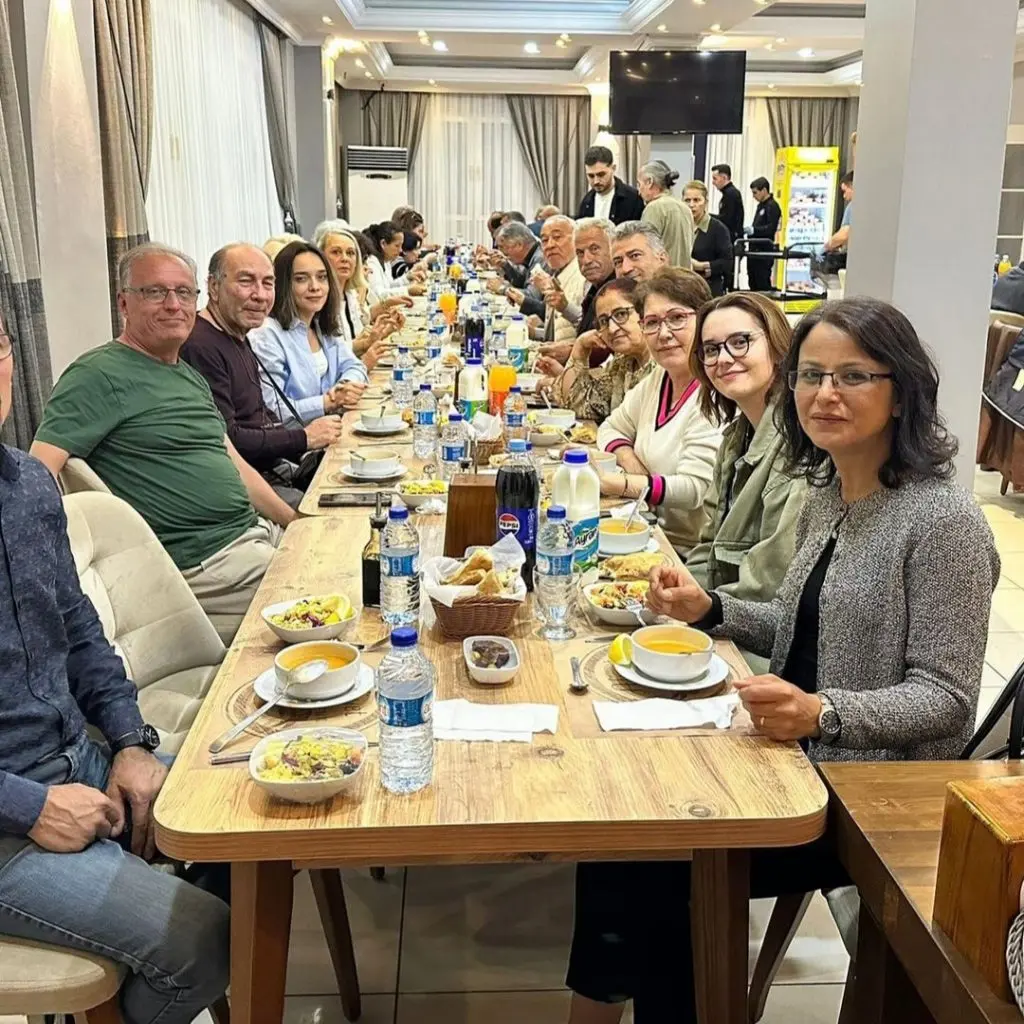 TEMAD Seferihisar’dan iftar yemeği