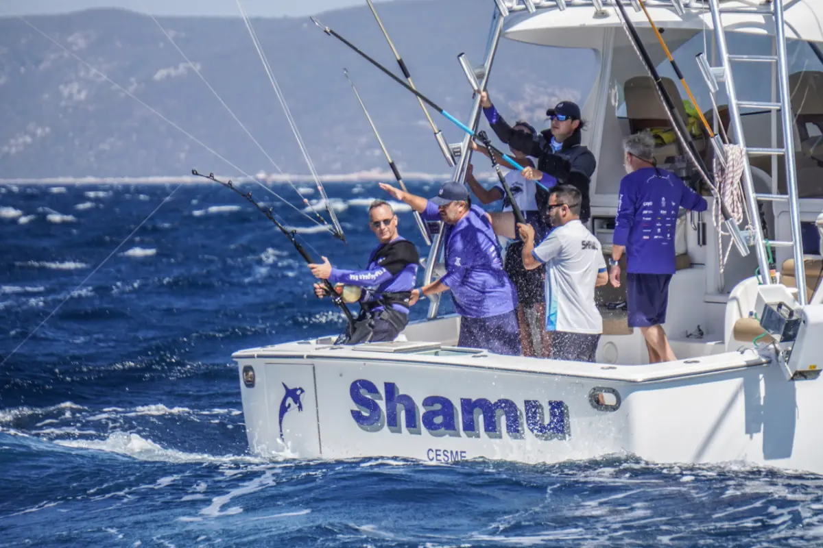 Tuna Masters Teos’ta en büyük balık Özgener’in Tornado ekibinden geldi