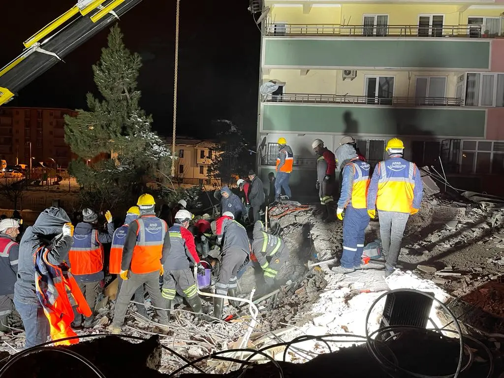 Türk halkı, madencileri sosyal medyada kahraman ilan etti