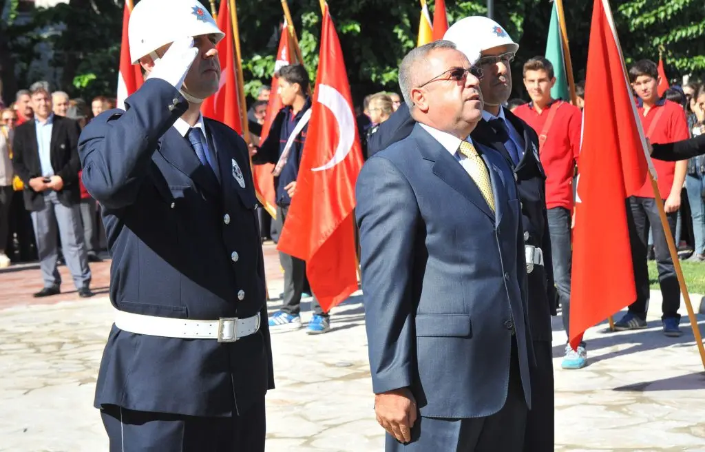 Türkiye Cumhuriyeti’nin ilanının 92. yıldönümü kutlamaları başladı