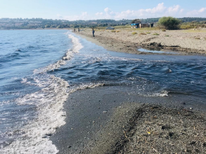 Akarca’da kötü koku kâbusu devam ediyor