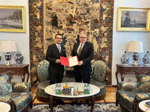 Aşkın Uçak’a Rusya’dan fahri konsolosluk görevi