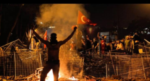 Bir duruşu olmalı insanın