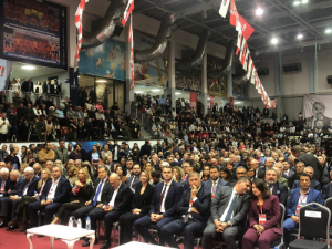 CHP İzmir’de kurultay heyecanı: Rahmi Çınar kurultay delegesi oldu