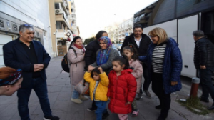 Her şey İzmir’e gelen depremzede çocukların yüzü gülsün diye