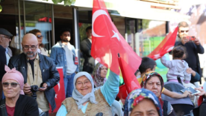 İzmir’de ‘Cumhuriyet Her Yerde’ coşkusu Ulamış’ta