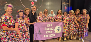 Sahnede kadının gücü: Ürkmez Kadın Tiyatrosu’na ödül