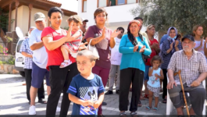 Seferihisar’daki depremzedeler göçebe hayat istemiyor