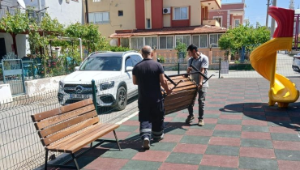 Seferihisar’ın parklarında yenileme çalışmaları