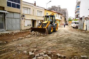 Seferihisar’ın yolları yenileniyor