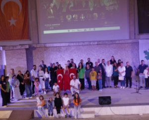 Sokak hayvanlarına umut Menderes’ten yükseldi