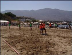 Akkum’da Plaj Futbolu Başlıyor