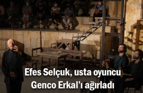 Genco Erkal, Efes Selçuk’ta ayakta alkışlandı