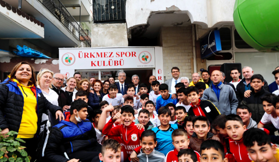 Seferihisar’da Ürkmez Spor Kulübü açıldı