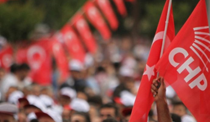 CHP İzmir’de liste belli oldu… Sürpriz  isimler var