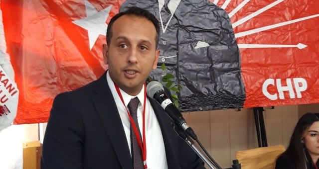 CHP İzmir’de o ilçe başkanı görevden alındı