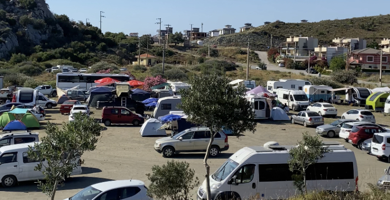 Seferihisar’da artan karavan şikayetleri yerel halkı kaygılandırıyor