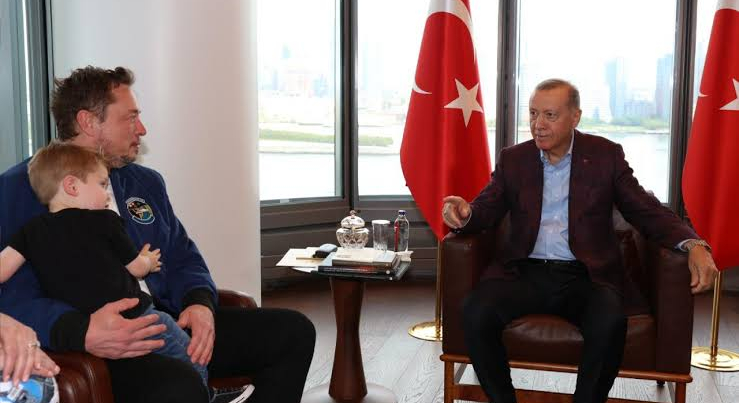 Cumhurbaşkanı Erdoğan, Elon Musk’ı İzmir’e davet etti