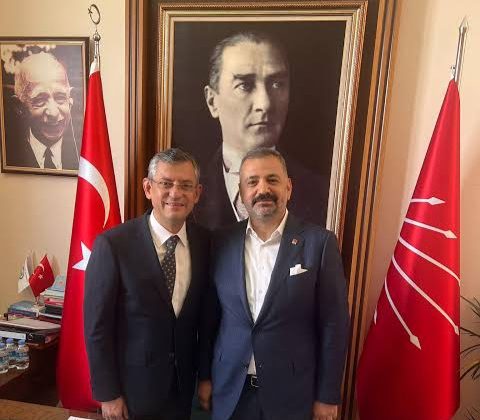 CHP İl Başkanı Aslanoğlu: Genel Merkez İzmir’i kucaklayan adayları belirleyecek